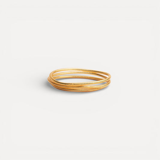 Bracelet fin or Kumali taille S vue de détail