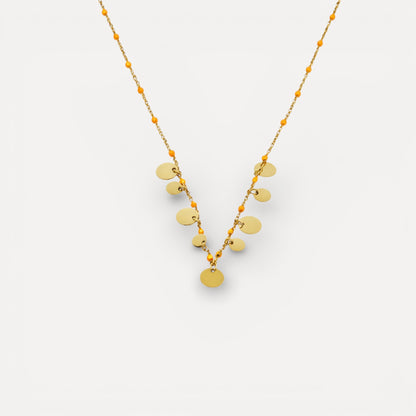 Collier doré avec perles orange